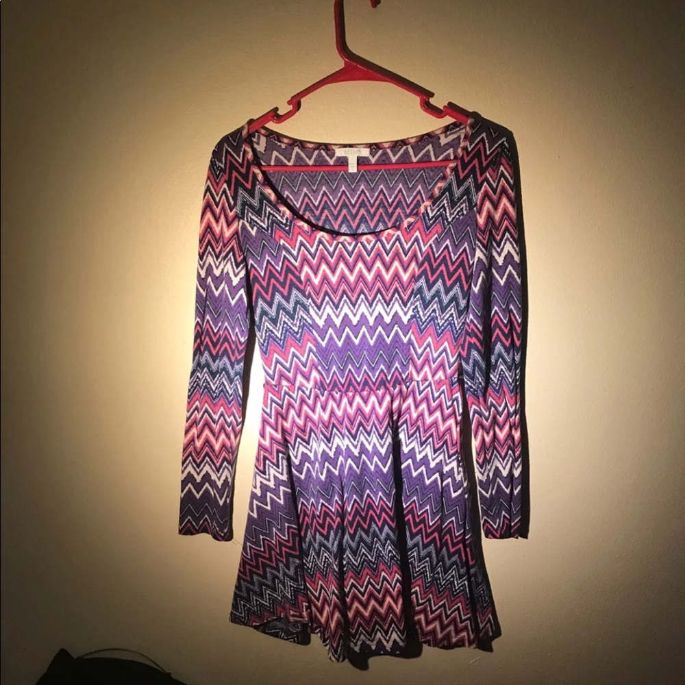 Colorful zigzag Delia’s dress